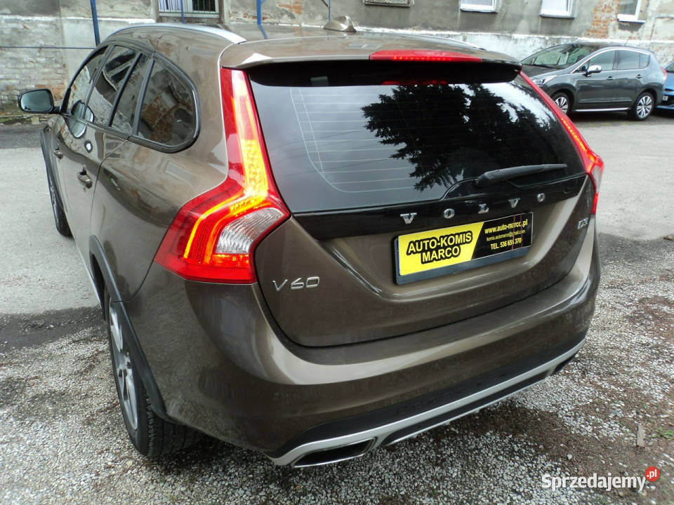 Volvo V60 Cross Country sprzedam ładne VOLVO V60 gniazdo AUX Lublin