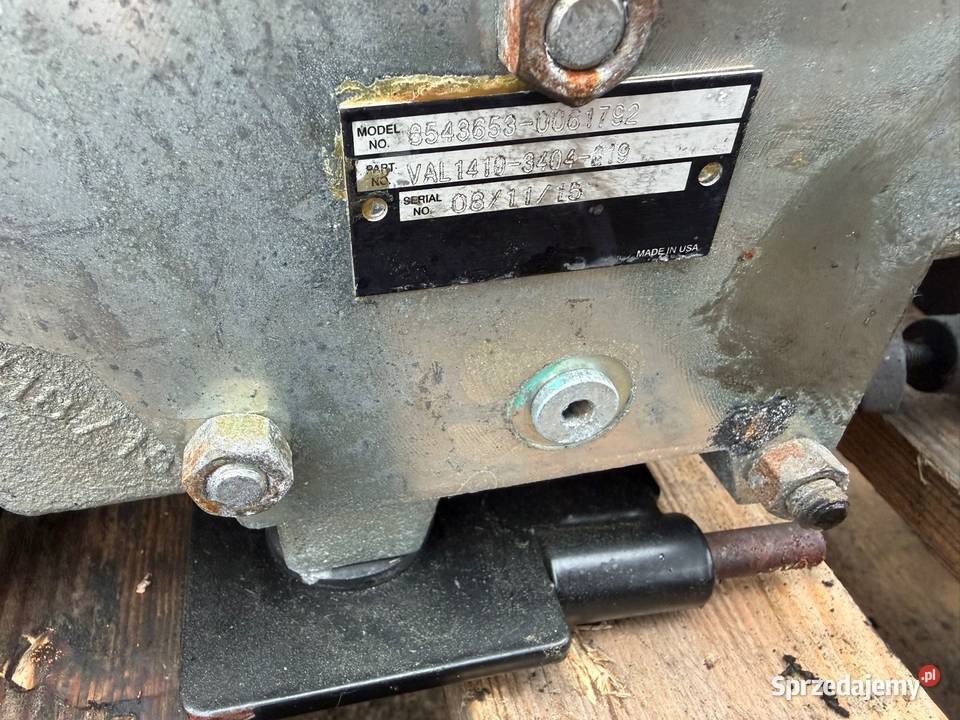 Rozdzielacz hydrauliczny czterosekcyjny HYSTER Antonie
