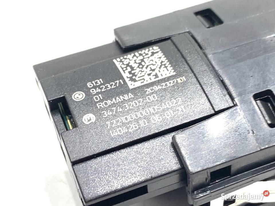 WŁĄCZNIK ŚWIATEŁ AWARYJNYCH BMW G30 9423271