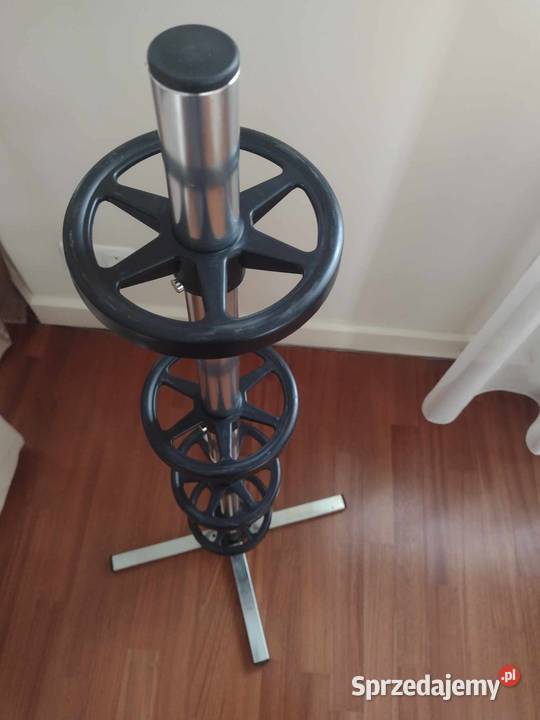 Stojak na koła opony do garażu regał wieszak sprzedam