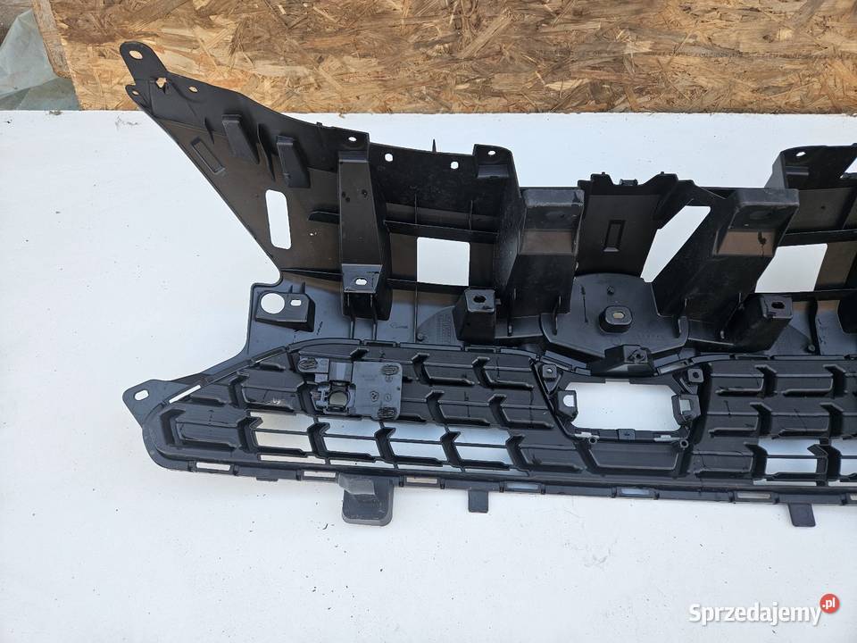 TOYOTA YARIS CROSS GRILL ATRAPA ZDERZAKA PRZÓD Atrapy Międzychód