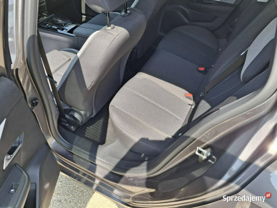 Opel Astra L 2021 1499cm3 Komorniki