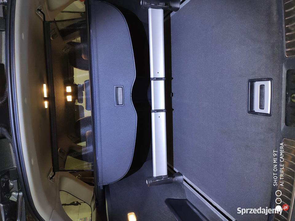 Toyota Avensis kombi 15 18 Premium 2016 T27