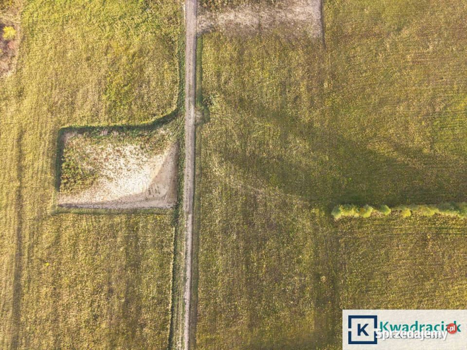 sprzedaży działki Średnia Wieś 1580m2