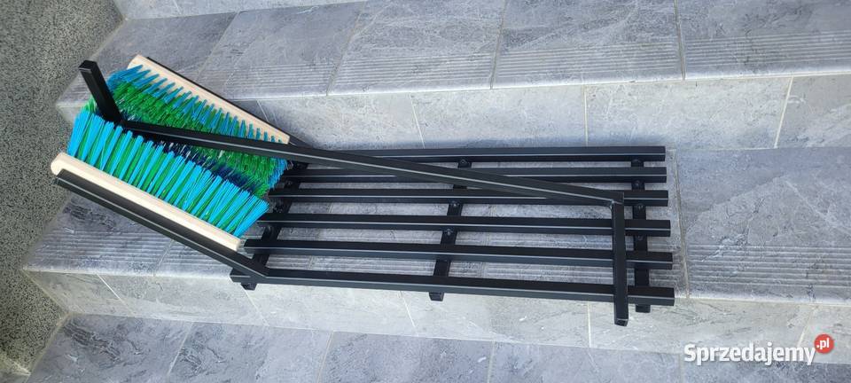 Wycieraczka szczotkowa do butów z rekojmią Zamość