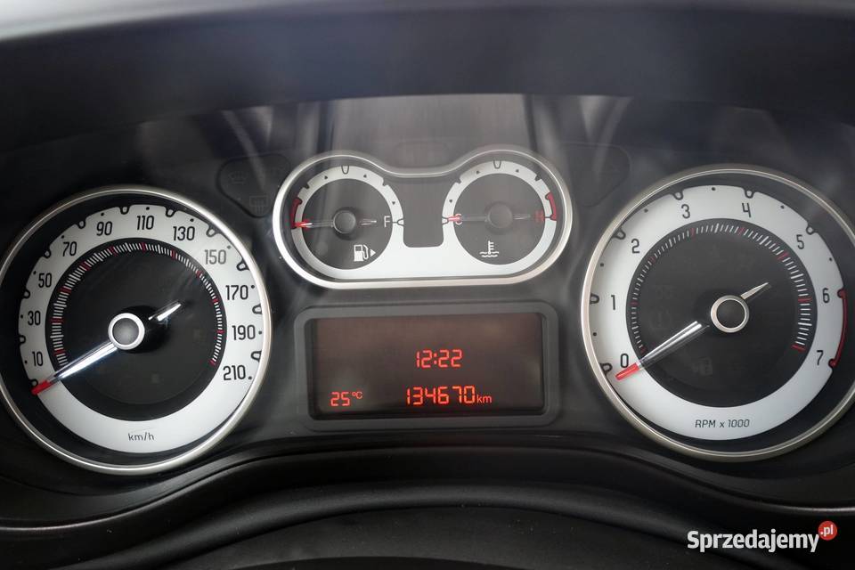 FIAT 500L 14 95 KLIMATYZACJA NAWIGACJA możliwa zamiana Buczkowice