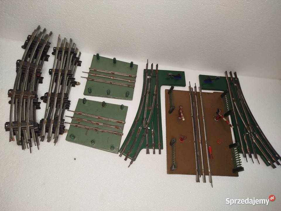 Metalowe Tory zwrotnice przejazd do starej Zgierz