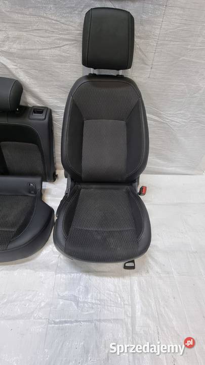 OPEL INSIGNIA B HB FOTELE SIEDZENIA TYŁTAPICERKI Tapicerki samochodowe kujawsko-pomorskie