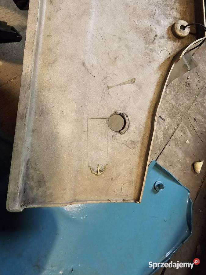 Kawasaki GPZ 600 lewy boczek owiewka lewa GPZ600