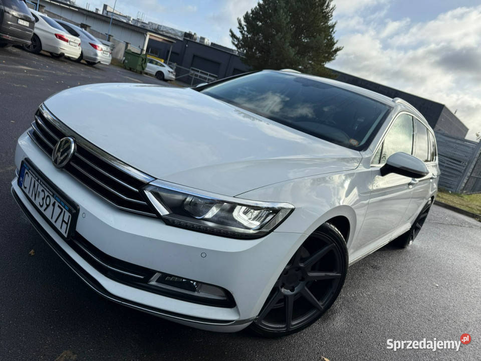 Volkswagen Passat 150 DSG Navi Kamera Virtual światła przeciwmgielne Przeźmierowo sprzedam