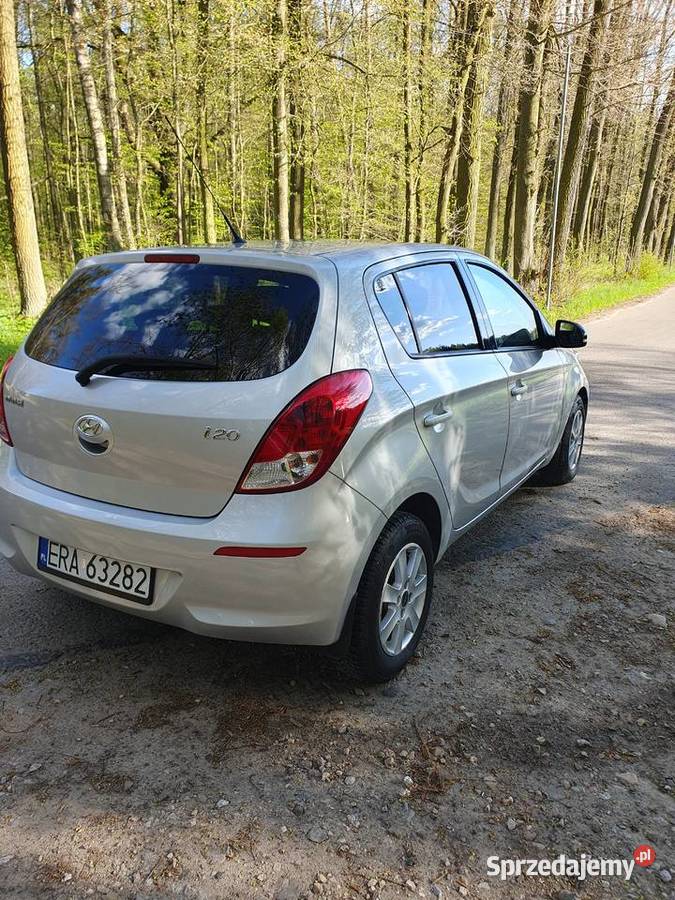 Hyundai i20 II 12 12 benzyna łódzkie Silniczka sprzedam