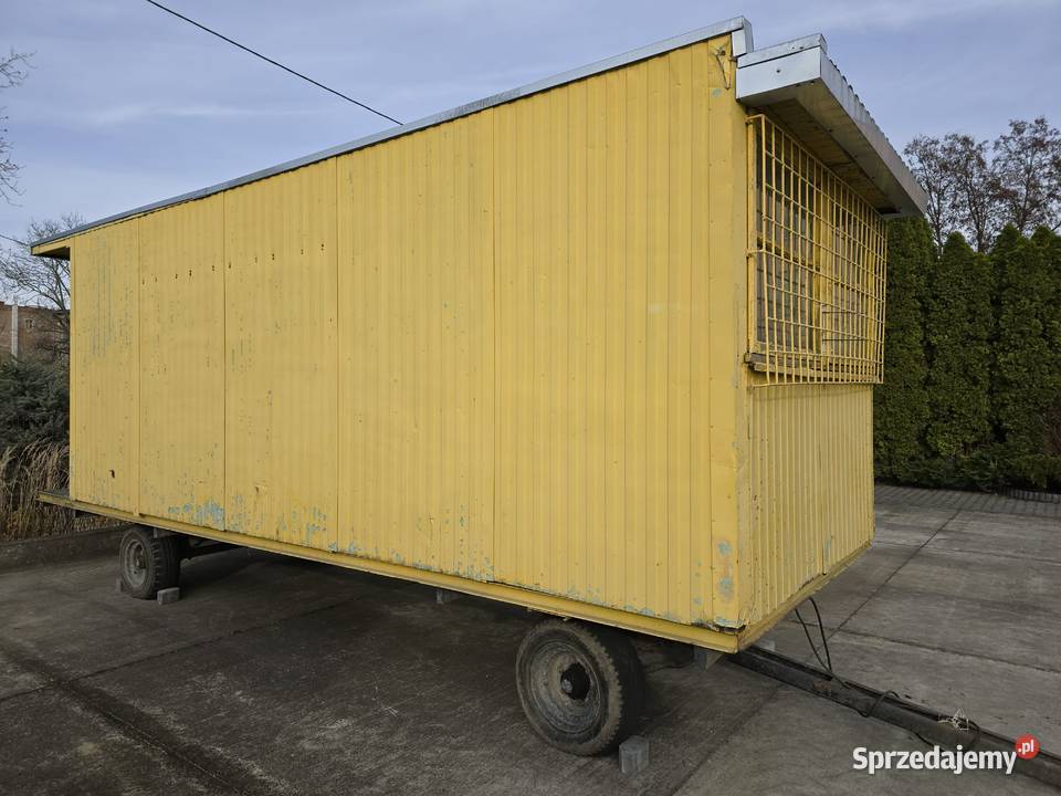 Barakowóz socjalny stan Brzeg sprzedam