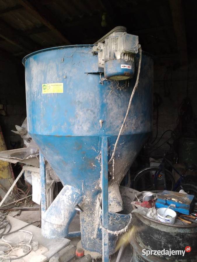 Mieszalnik pasz 500 Pozostałe Zbuczyn sprzedam