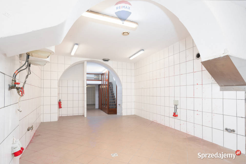 Lokal na sprzedaż Kraków witryna parter 97.63m2