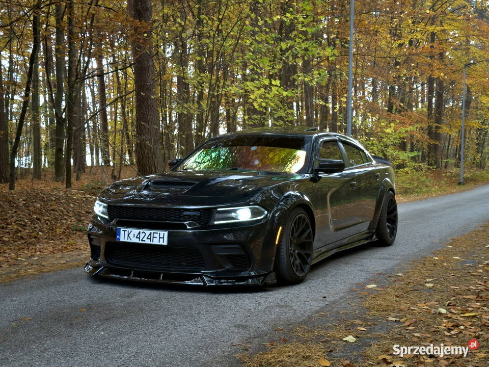Dodge Charger RT 64 Scatpack widebody ambiente 492KM