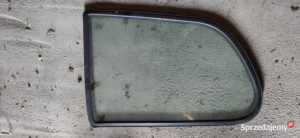 Szybka boczna tylna prawa osobowe Kletnia