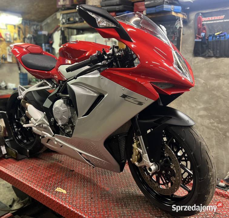 Mv agusta 675 2014r nieuszkodzony Tarnobrzeg