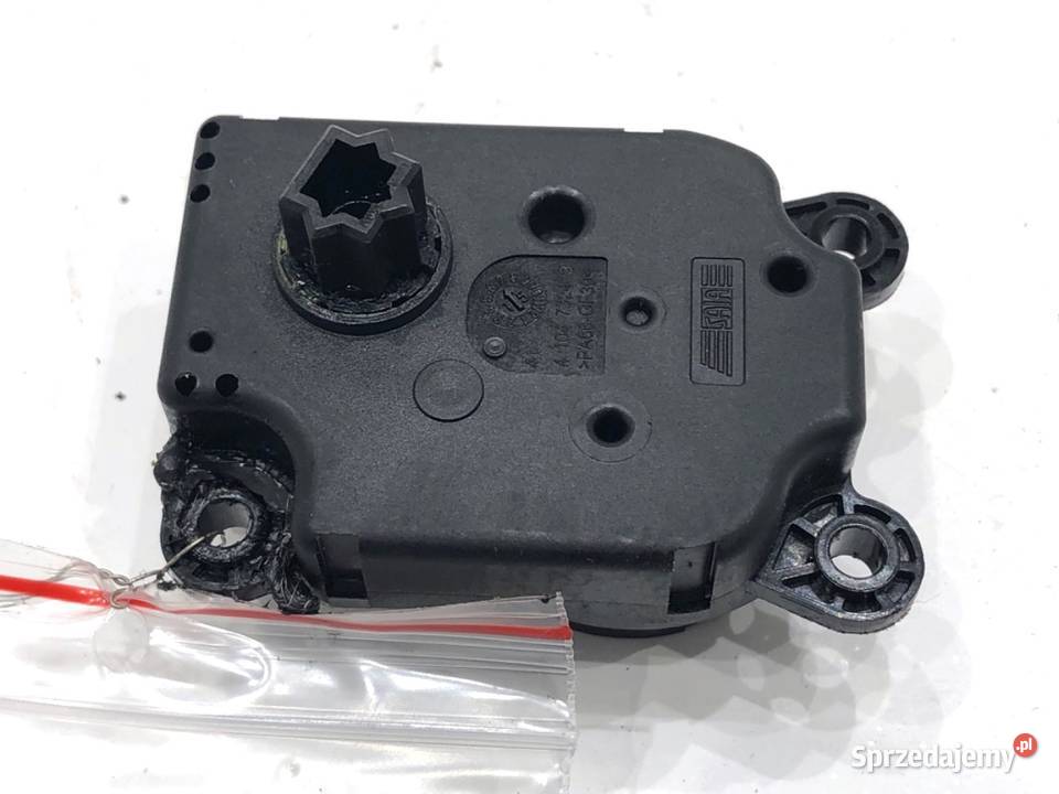 SILNIK NAGRZEWNICY FORD AV6N19E616AA KUGA II