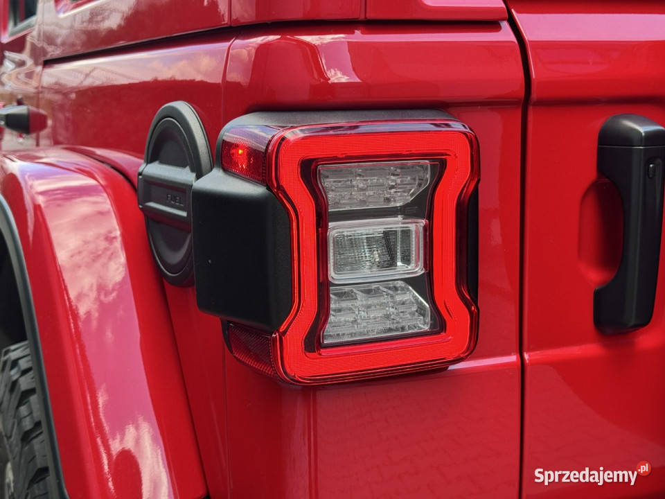 Jeep Wrangler Unlimited SRT 392 64 V8 Węgrzce