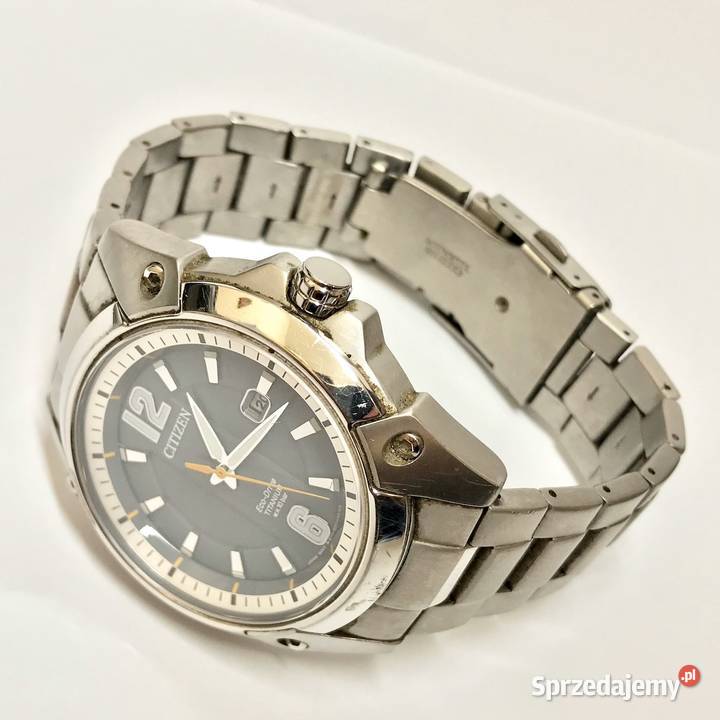 citizen eco drive titanium marinaut