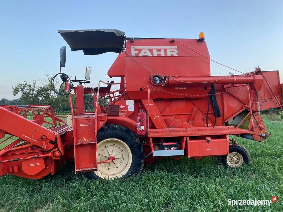 Kombajn DEUTZ FAHR M66 Deutz-Fahr Dulcza Mała