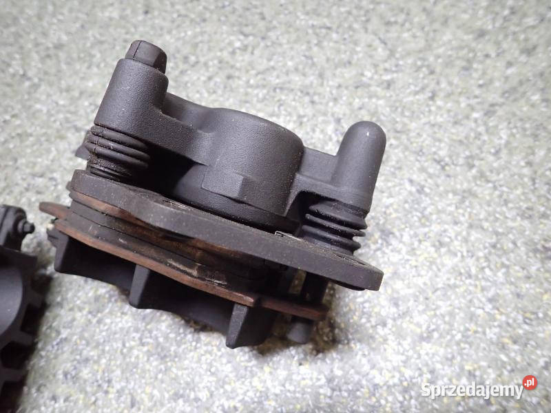 DWA ZACISKI ZACISK PRZÓD ABS KAWASAKI ER6F ER 6 Pozostałe Strzelce Krajeńskie