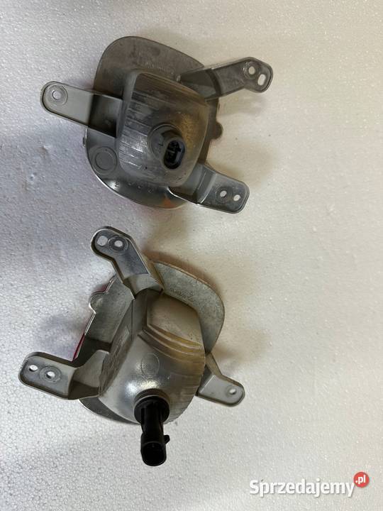 Lampa przeciwmgielna Fiat OE 51953205 51953123 osobowe Mirsk