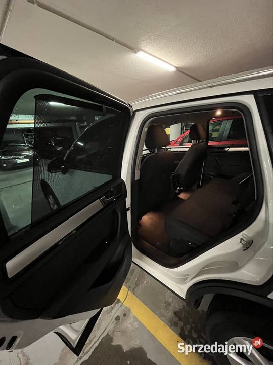 VW Touareg 30 TDI V6 245 4x4 automatyczna mazowieckie Warszawa