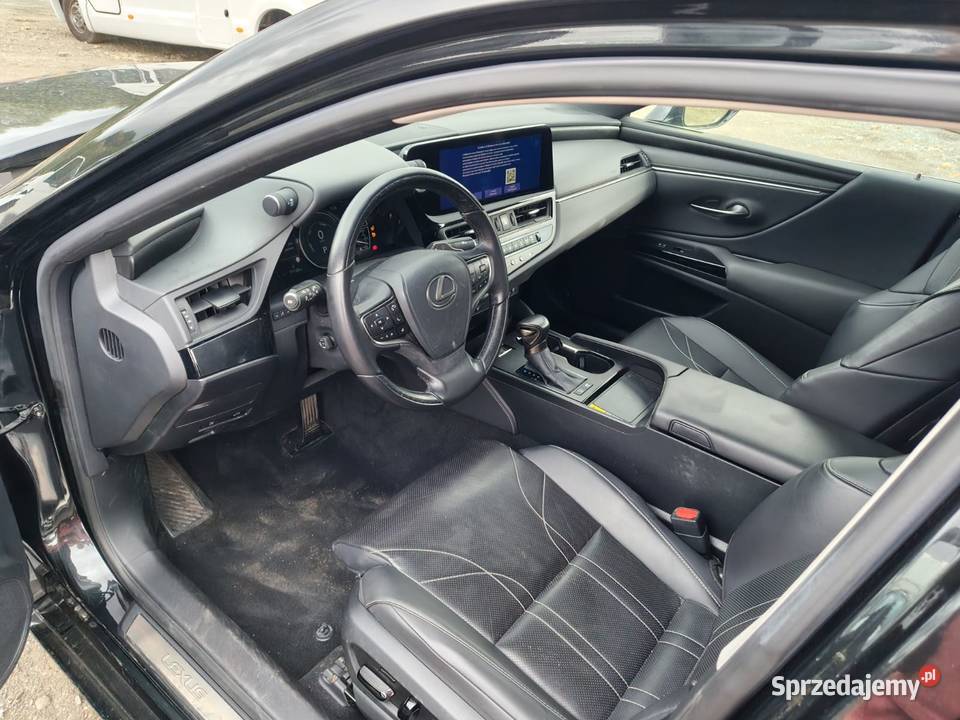 Lexus ES300h 2025 70000km Kraków