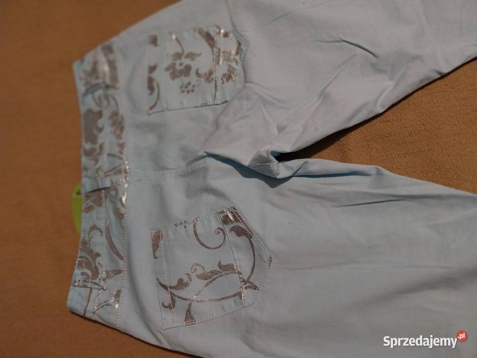 Jasnoniebieskie damskie spodnie Przemków