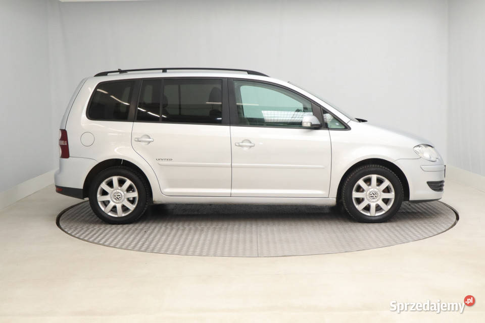 VW Touran 16 Zabrze