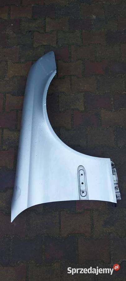 Blotnik prawy mercedes w203 sedan części blacharskie Zbąszyń