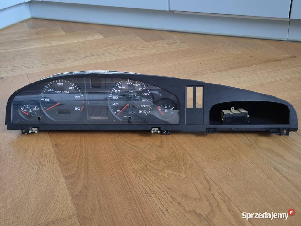 LicznikZegary Audi 100 C4 z AC Auto Check Wrocław