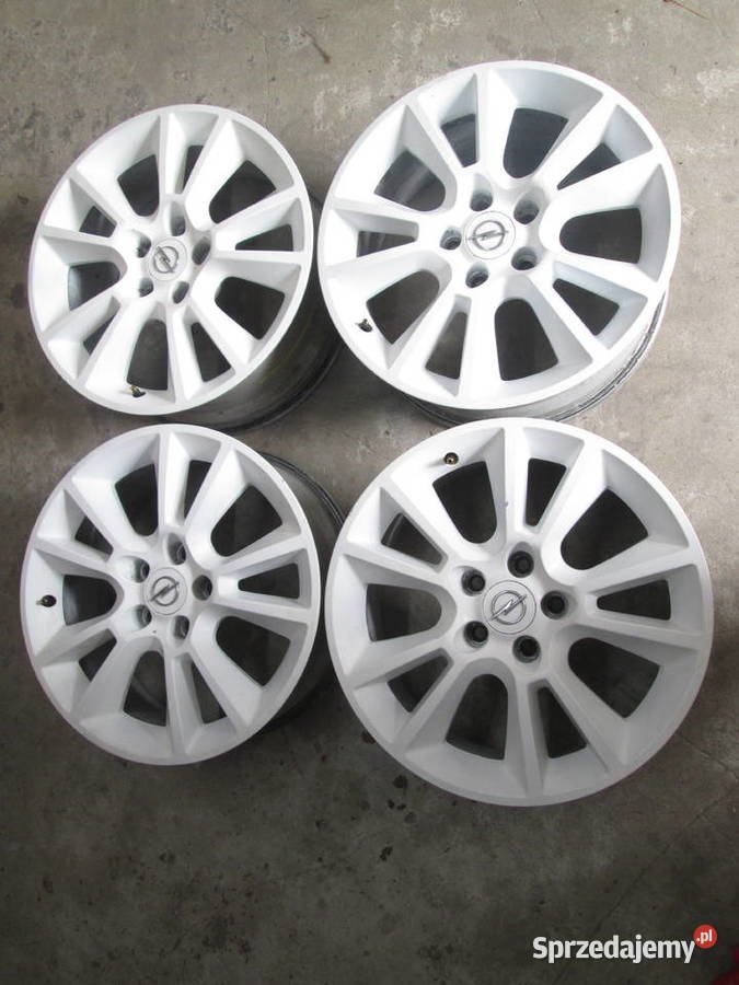 Felgi aluminiowe 5x110x17 Opel białe