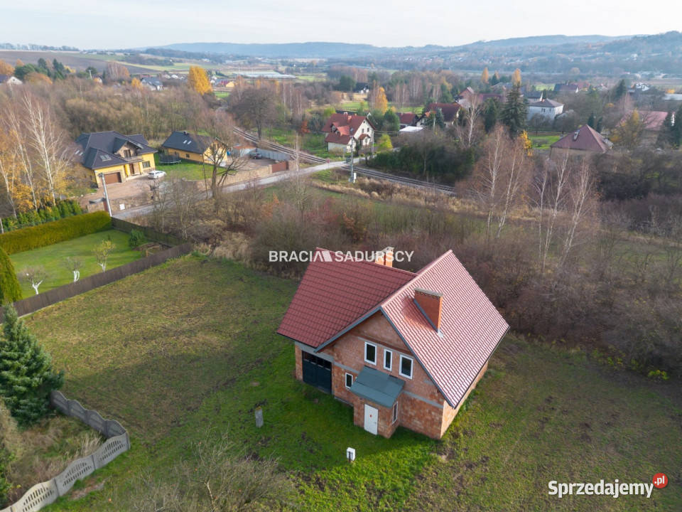 Dom wolnostojący 1905m2 Krzeszowice małopolskie