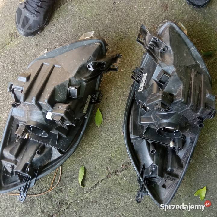 Lampy przód toyota Yaris 2005 Valeo europa zachodniopomorskie Szczecin