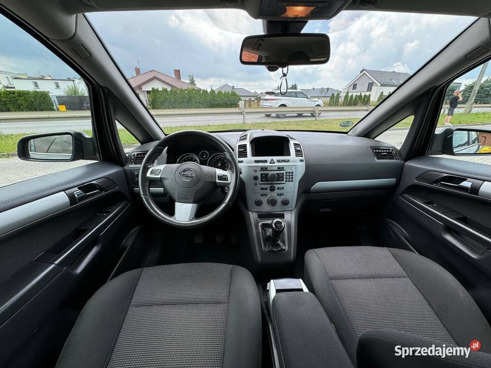 Opel Zafira B Lift 22 Benzyna Opłacony 7 osobowa Grudziądz