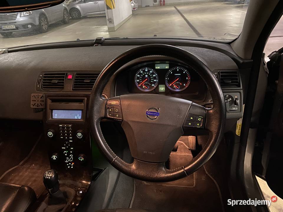 Bezwypadkowe Volvo S40 2004 217 luksusowa wersja Warszawa