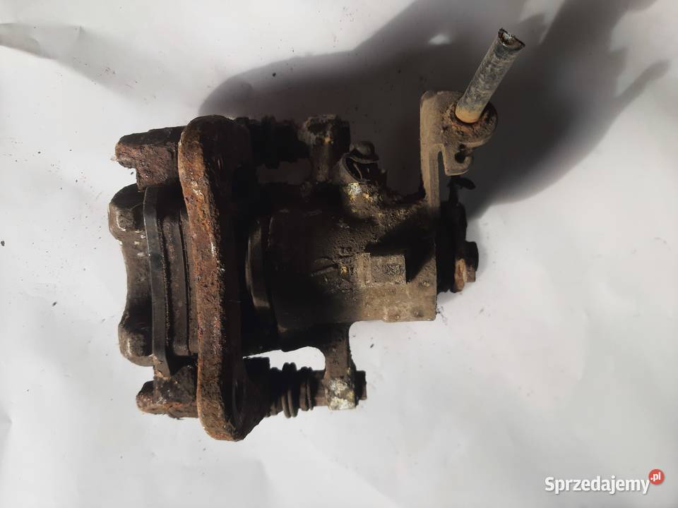 Renault Scenic 1 zacisk hamulcowy prawy tylny Ksawerów