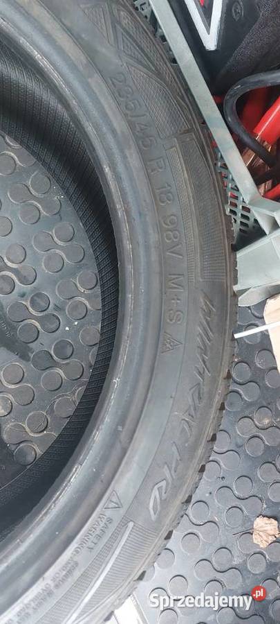 Opona Zimowa 2354518 Vredestein Samochodowe