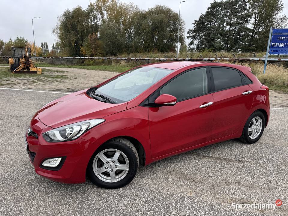 Hyundai i30 14 BENZYNA Klimatyzacja Nawigacja ABS