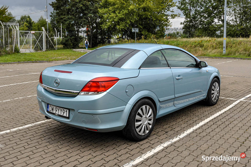 Opel Astra 16 2009r Lift Cabrio Bezwypadkowy Astra Wrocław