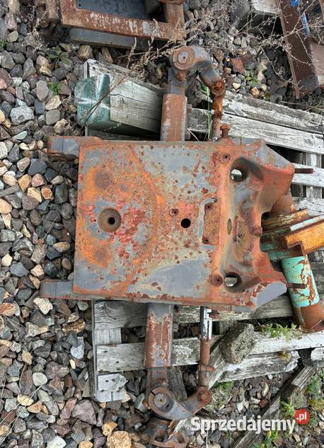 Most belka zawieszenie kołyska przedni Massey Kłobuck