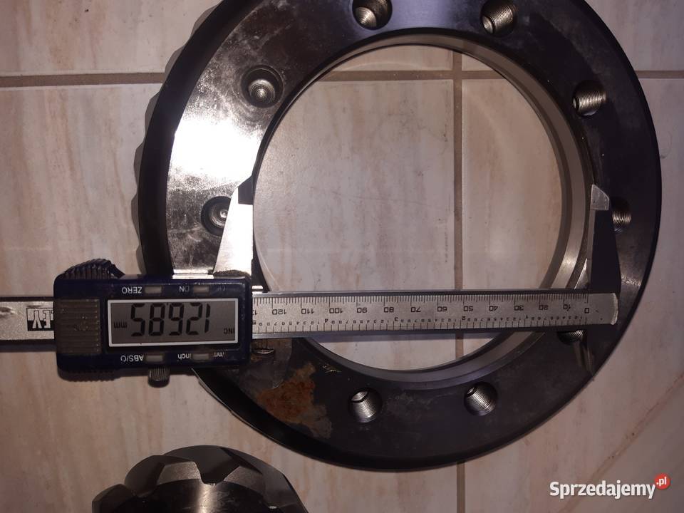 3611 koło talerzowe i wałek atakujący Mercedes Częstochowa