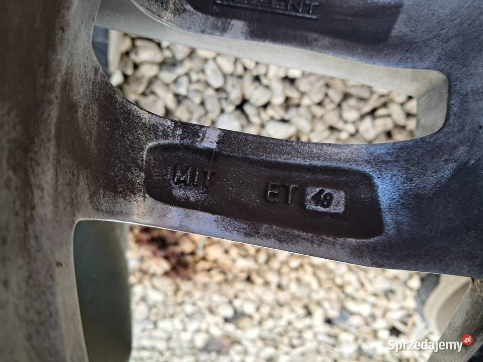 KOMPLET KÓŁ ALUFELGI Z OPONAMI 2056016 Połaniec