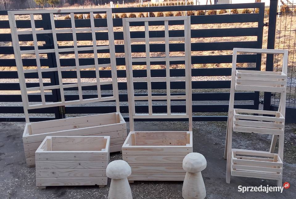 Meble ogrodowe studnie ogrodowe leżaki grzybki z Wydrze