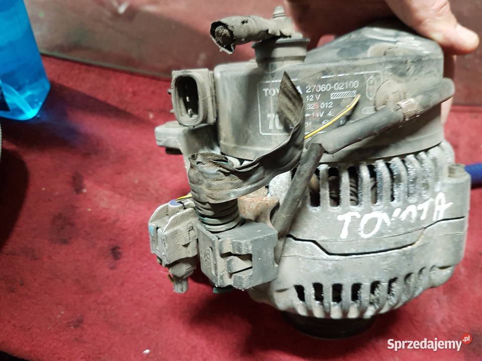 TOYOTA ALTERNATOR BOSCH 0123325012 2706002100 osobowe wielkopolskie Turek