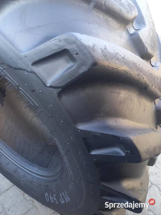 Opona używana 44565225 44565R225 18225 BKT 800 65
