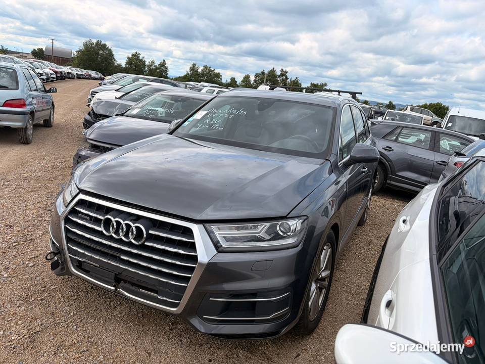 AUDI Q7 30 V6 TDiQ 218 SLine DX945 4/5