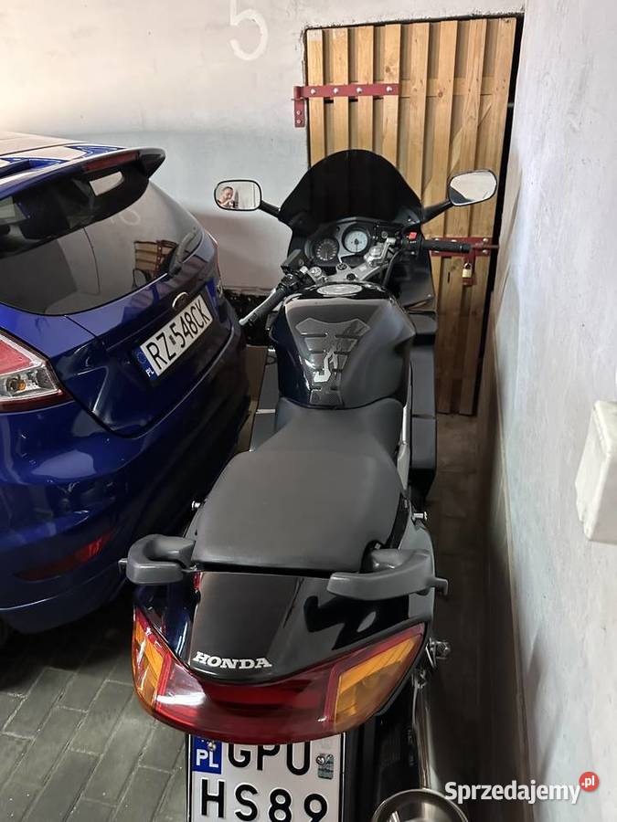 Honda vfr 800 nowa oryginał metalic Honda Reda